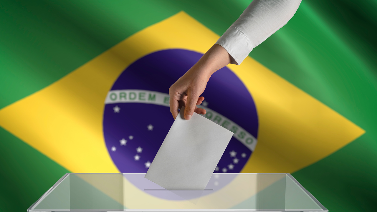 Eleitor que deixou de votar em 3 turnos consecutivos pode ter o título cancelado