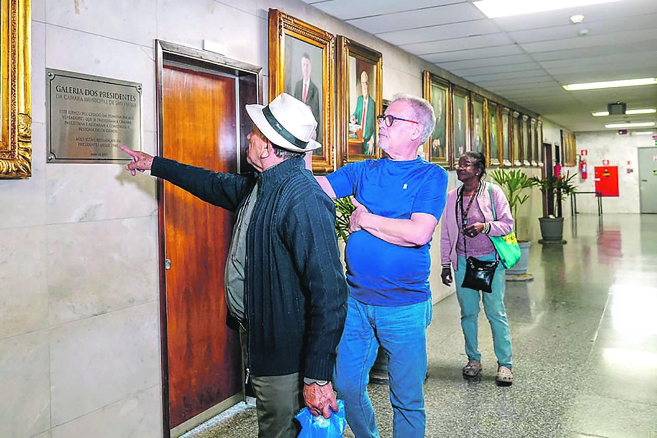 Câmara Aberta tem capoeira, feira e visita guiada neste fim de semana
