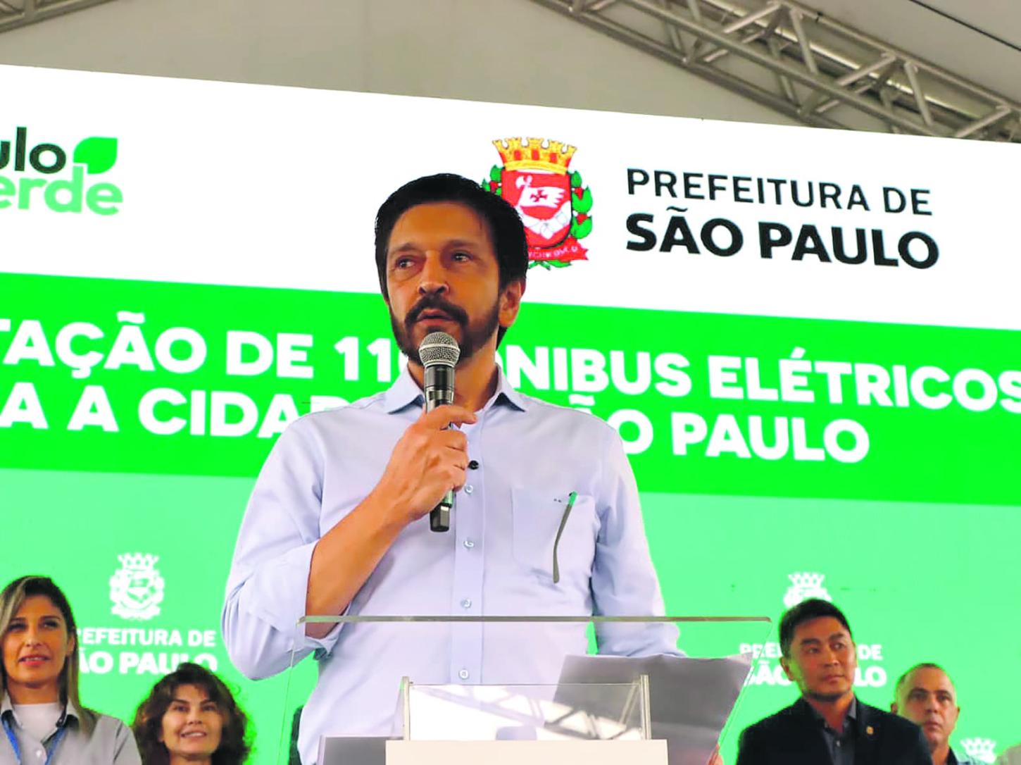 Cidade de São Paulo amplia frota elétrica com mais 110 ônibus e reforça liderança nacional no transporte sustentável