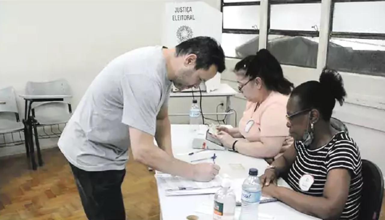 Eleições 2026 terão mais de 411 mil mesárias e mesários em São Paulo; 74% são mulheres