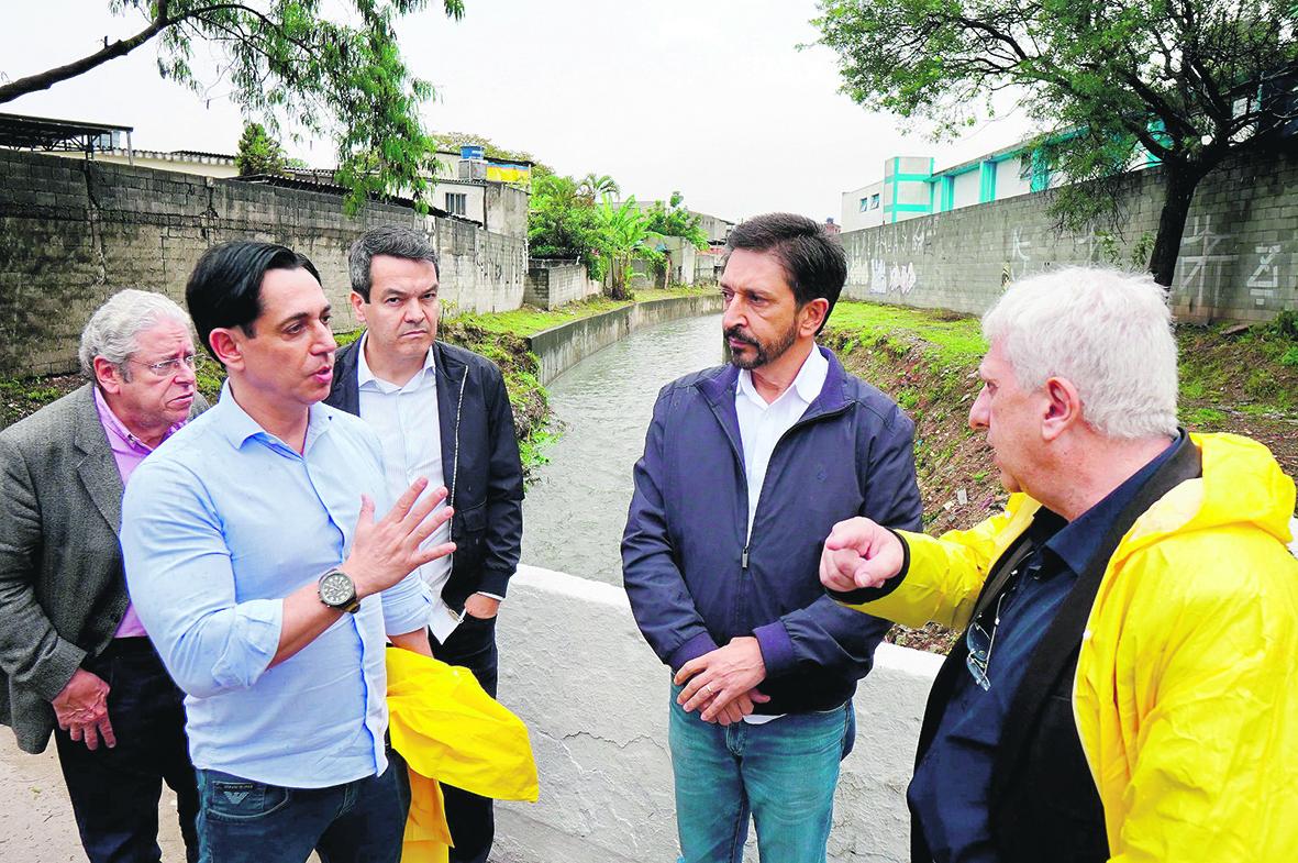 Prefeitura amplia sistema de drenagem do córrego Paciência, na Zona Norte