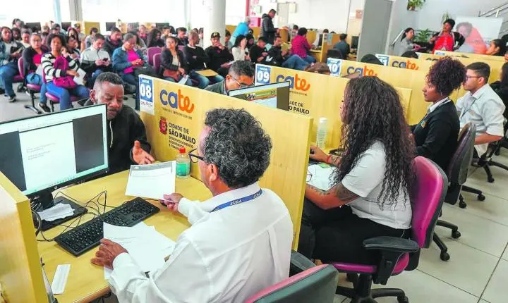 Cidade de São Paulo atinge novo recorde de menor taxa de desemprego da história com desocupação de 5,2%