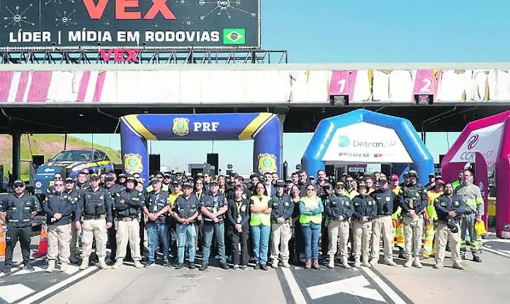 Detran-SP reforça segurança no Maio Amarelo: “voltei para casa, porque o capacete me salvou”