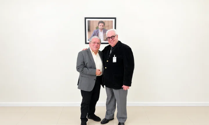 Diretor do Semanário da Zona Norte visita o secretário da Casa Civil, dr. Paulo Frange
