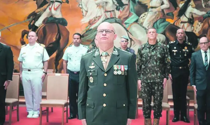 General Grala assume a chefia do Estado-Maior do CMSE