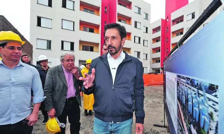 Prefeito Ricardo Nunes visita obras do Residencial Sonda B, no Parque Edu Chaves, que terá 180 moradias populares