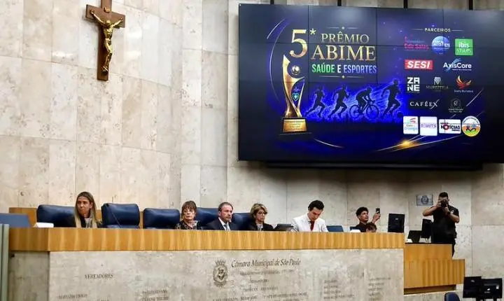Representantes da SMS são homenageados na 5ª edição do Prêmio ABIME Saúde e Esporte