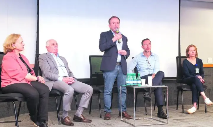 Seis hospitais municipais recebem certificado internacional pelo atendimento de excelência a pacientes com AVC