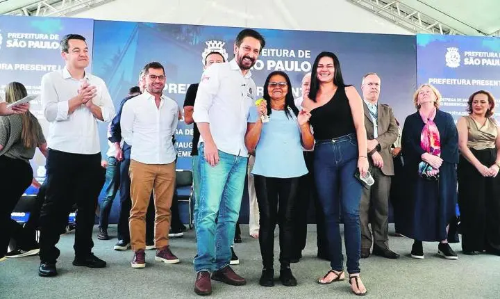 Um dos maiores empreendimentos habitacionais de São Paulo foi entregue pela gestão do prefeito Ricardo Nunes na Zona Oeste